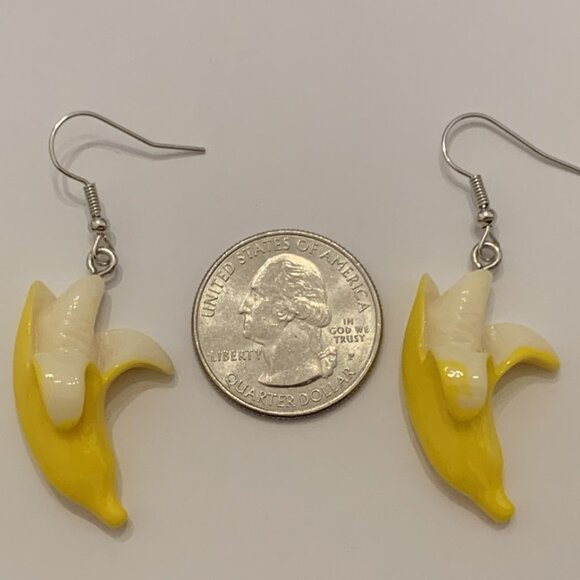 Banana Earrings, Fruit Earrings, Funny Food Earrings, Silly Earrings, Gift Idea - Picture 4 of 4